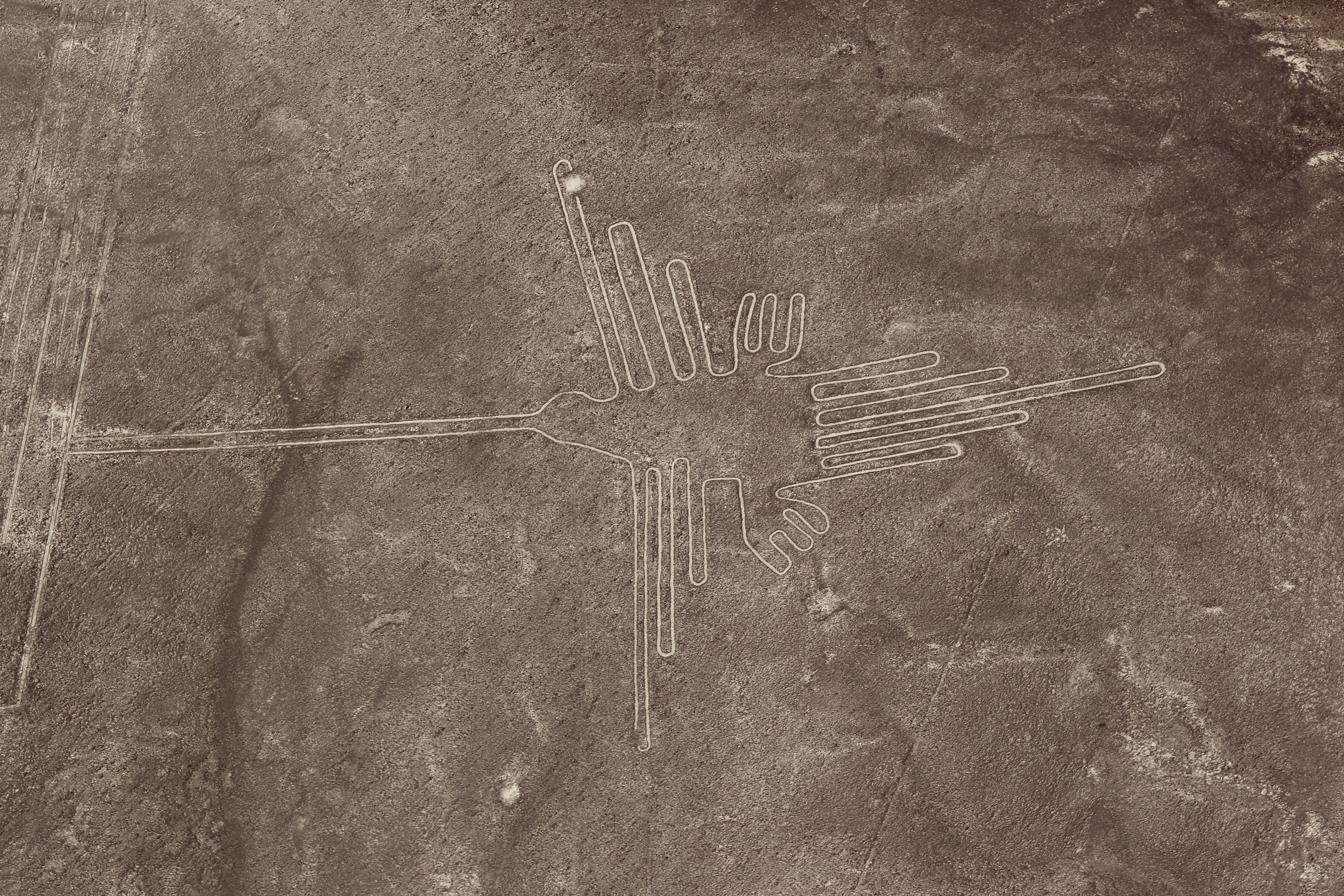 Descubre las famosas y enigmáticas Líneas de Nazca - Perú Gran Viaje Lo mejor de Perú