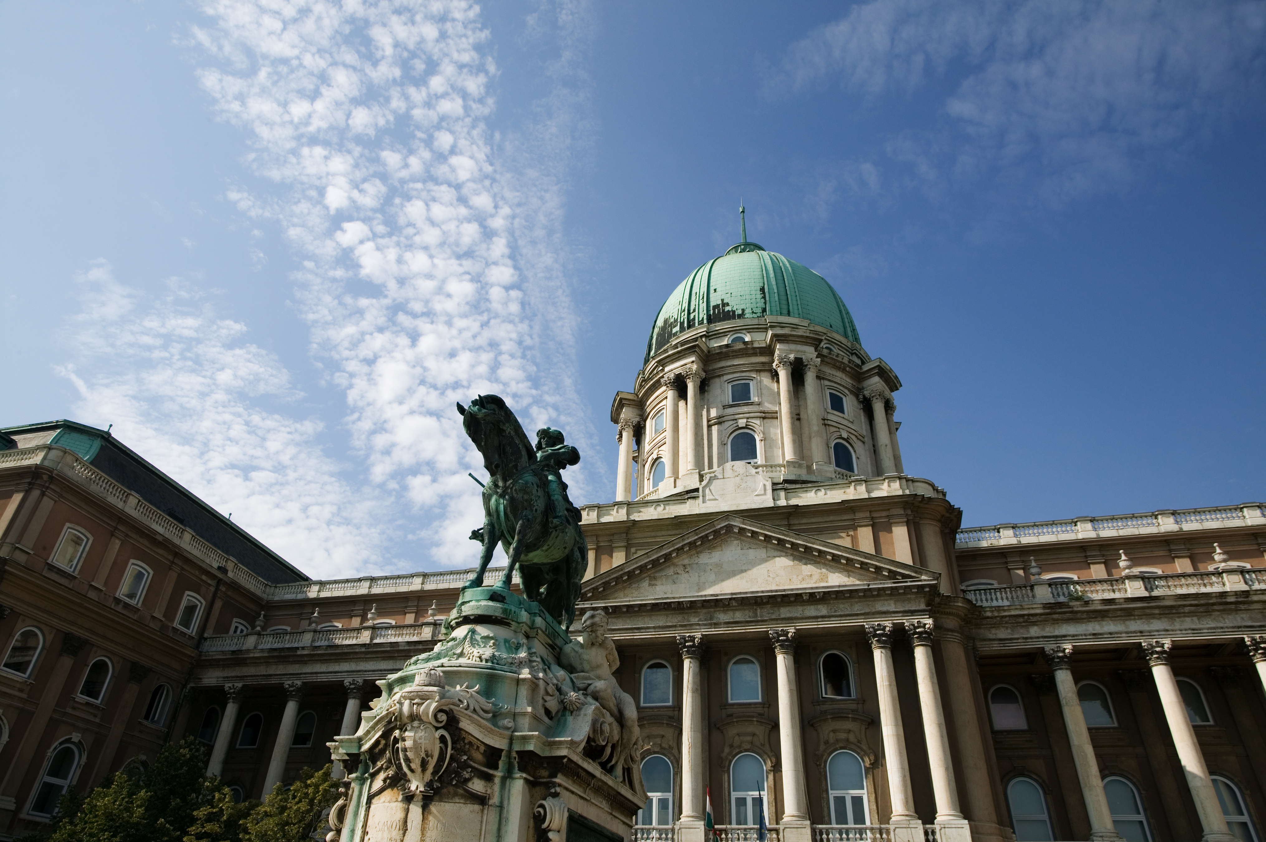 Captura la instantánea perfecta de Budapest desde el Palacio Real - Hungría Circuito Budapest y Praga